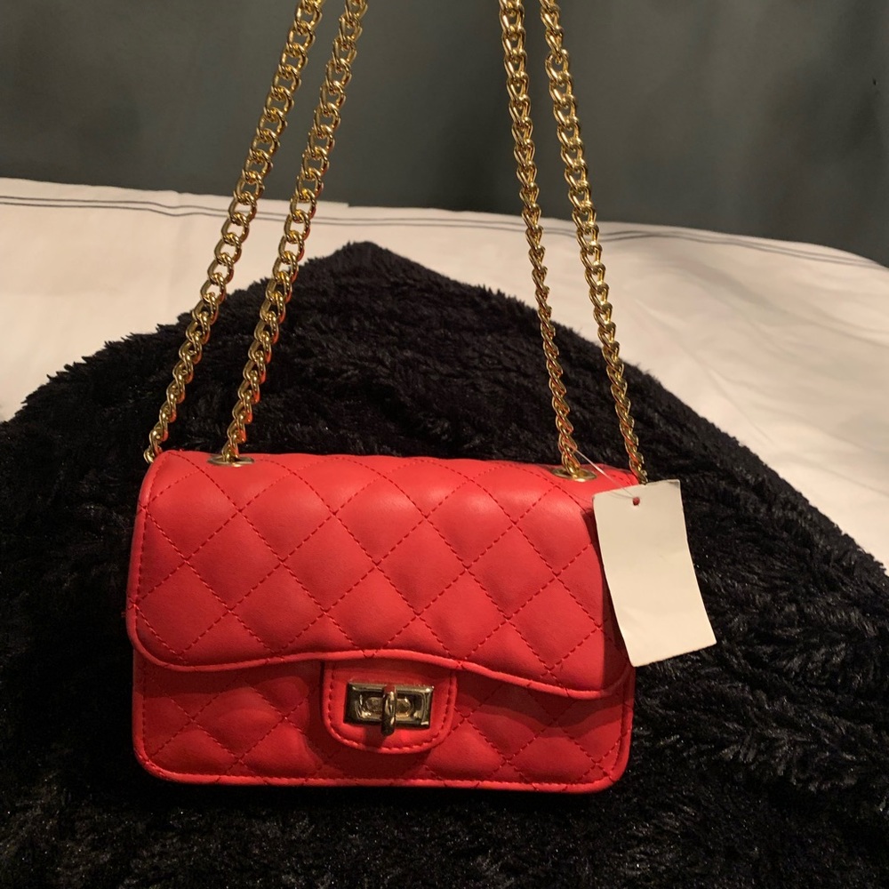 Red handbag!